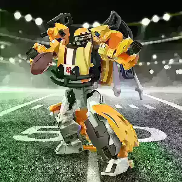 Transformateurs de précommande x Casques NFL Figures maintenant