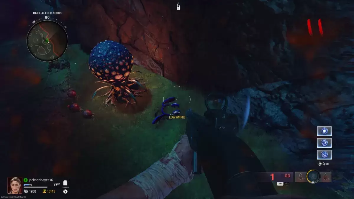 Trzecia para słuchawek w ramach artykułu o tym, jak zrobić Pieśń Easter Egg w grobie w Black Ops 6 Zombies.